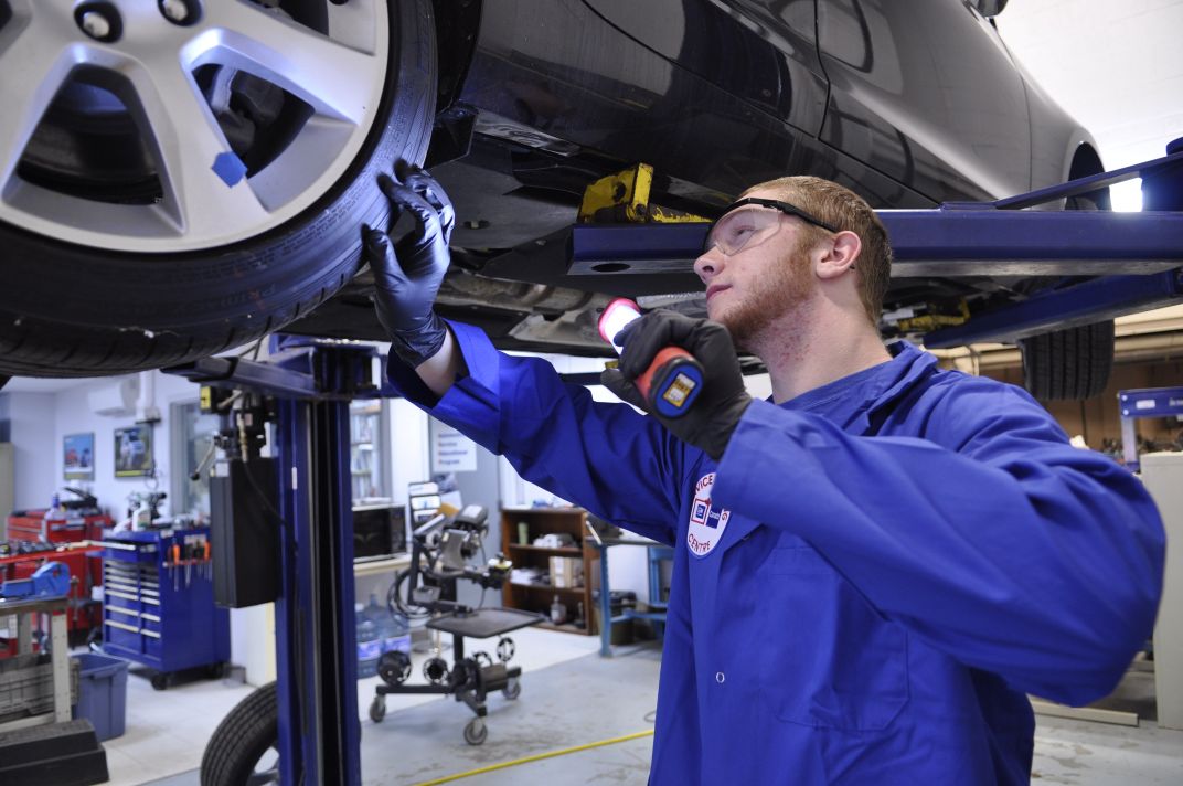 college-of-the-north-atlantic-program-automotive-service-technician