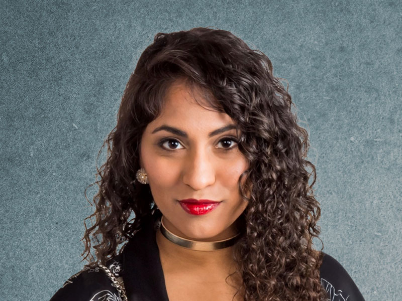 Katarina Roxon - Young Alumni Award