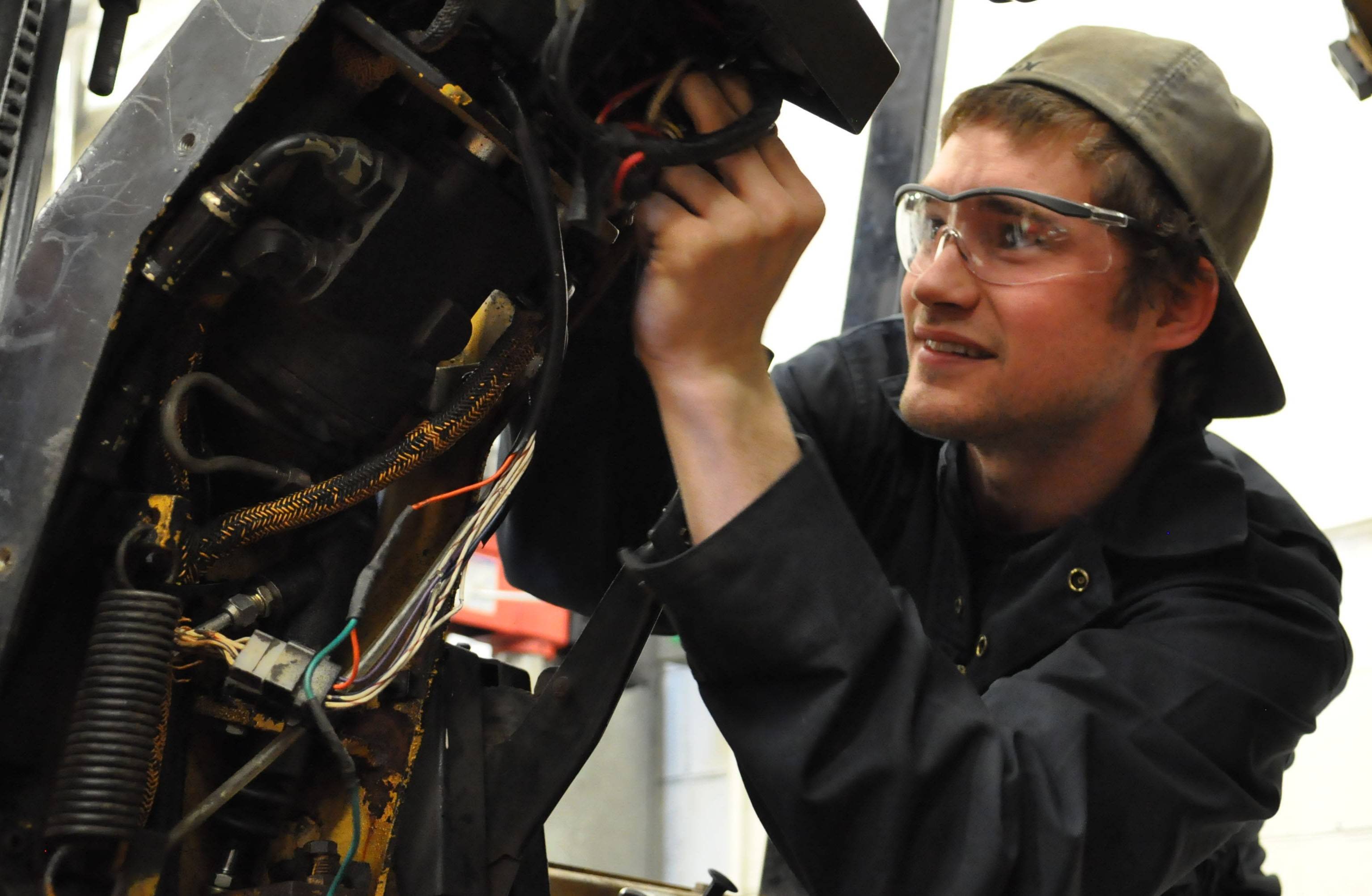 CNIB celebrates its 100th Eye Safety Workshop with CNA students